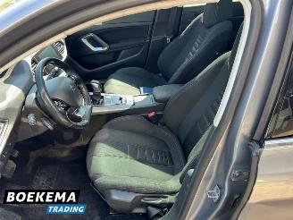 Peugeot 308 SW 2.0 BlueHDI Allure Automaat Navigatie Panorama picture 14