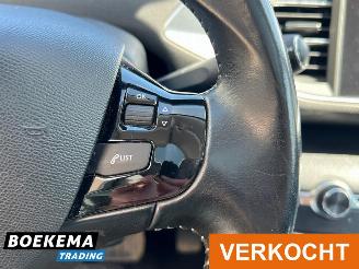 Peugeot 308 SW 2.0 BlueHDI Allure Automaat Navigatie Panorama picture 28