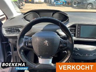 Peugeot 308 SW 2.0 BlueHDI Allure Automaat Navigatie Panorama picture 20