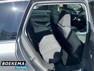 Peugeot 308 SW 2.0 BlueHDI Allure Automaat Navigatie Panorama picture 18