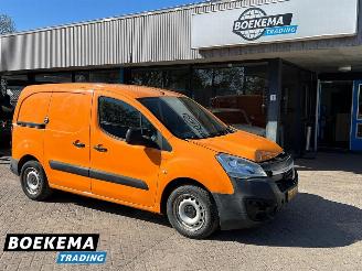 skadebil bedrijf Peugeot Partner 120 1.6HDi Premium Airco Cruise PDC 2018/4