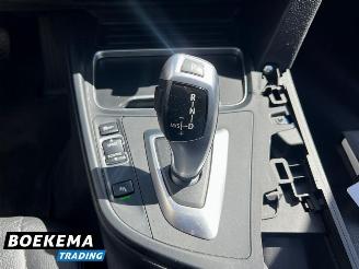 BMW 3-serie 320d xDrive Edition Panorama Leer Automaat Navigatie picture 25