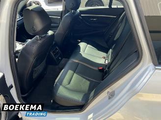 BMW 3-serie 320d xDrive Edition Panorama Leer Automaat Navigatie picture 17