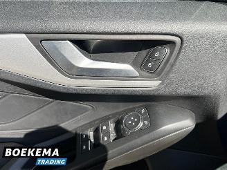 Ford Focus Wagon 1.0 EcoBoost ST Line X Business Navigatie Stoel-Stuurverwarming picture 14
