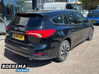 Ford Focus Wagon 1.0 EcoBoost ST Line X Business Navigatie Stoel-Stuurverwarming picture 2