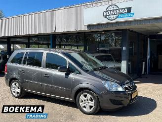 Damaged car Opel Zafira 1.6 Cosmo 7-Persoons Climate Cruise 2010/6