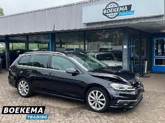 krockskadad bil auto Volkswagen Golf 1.4 TSI Highline DSG Panorama Virtual Stoel/Stuurverw Massage Camera Trekhaak 2017/5