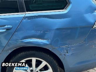 Volkswagen Golf Variant 2.0 TDI 150PK Highline DSG Panorama Standkachel Leer Navigatie F1 picture 6