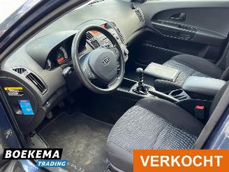 Kia Cee d cee'd 1.4 X-tra Climate PDC Trekhaak picture 9