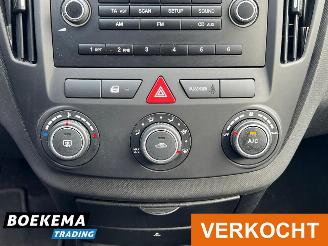 Kia Cee d cee'd 1.4 X-tra Climate PDC Trekhaak picture 19