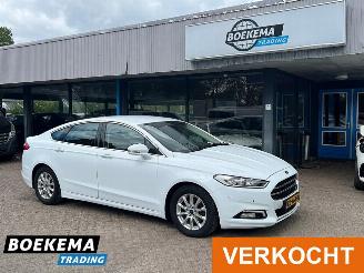 Ford Mondeo 2.0 IVCT HEV Titanium Climate Cruise PDC 2016/9