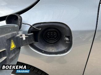 Volvo V-60 2.4 D6 AWD Plug-In Hybrid Summum Navigatie Memory Keyless Trekhaak picture 15