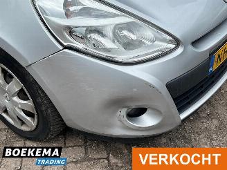 Renault Clio 1.5 dCi Collection Airco Cruise 5-Deurs Trekhaak picture 8