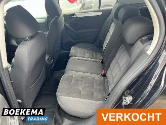Volkswagen Golf 1.2 TSI Highline DSG Climate Cruise picture 15