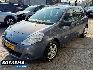 Renault Clio 1.2 TCe Special Line Navigatie Airco picture 4