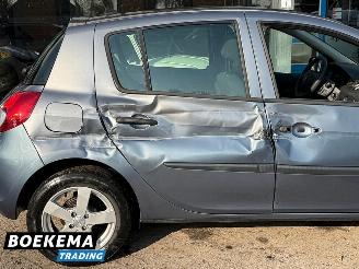 Renault Clio 1.2 TCe Special Line Navigatie Airco picture 5