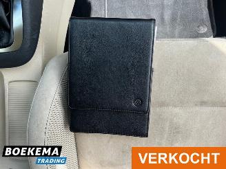 Volkswagen Golf 1.2 TSI Highline DSG Navigatie Climate Cruise 3-Deurs picture 21