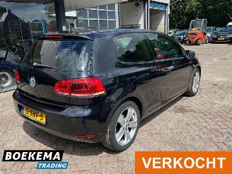 Volkswagen Golf 1.2 TSI Highline DSG Navigatie Climate Cruise 3-Deurs picture 2