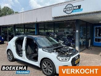 Schadeauto Audi A1 Sportback 30 TFSI epic Automaat Navigatie Digi-Dash Climate 2020/2