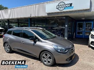 Avarii autoturisme Renault Clio Estate 1.5 dCi ECO Night&Day Navigatie Cruise PDC Trekhaak 2015/6