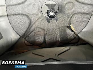 Alfa Romeo MiTo 1.4 Distinctive Clima Navi Elektrische Ramen picture 11
