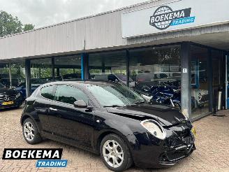 Schadeauto Alfa Romeo MiTo 1.4 Distinctive Clima Navi Elektrisch ramen Licht metaal 2010/3