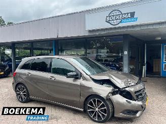 Vrakbiler auto Mercedes B-klasse 200 Prestige Clima Trekhaak Camera 2013/12