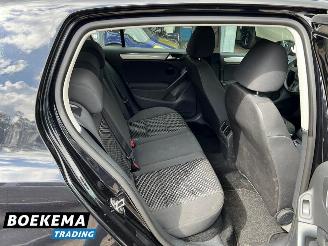 Volkswagen Golf 1.2 TSI Tour 6 bak Navi Cruise Airco picture 17