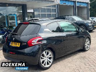 Peugeot 208 1.6 VTi Allure Stoelverwarming Navi Clima picture 2