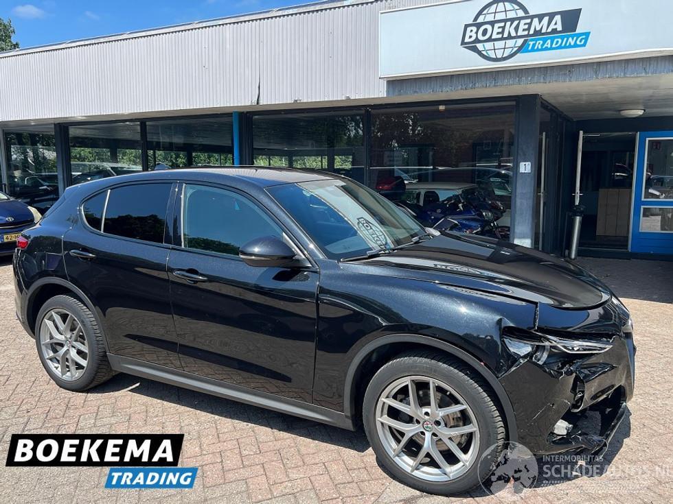 Alfa Romeo Stelvio 2.0 T AWD Super Stoel-/Stuur Verwarming Memory Keyless
