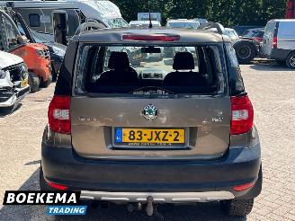 Skoda Yeti 1.8 TSI Ambition 4x4 Navi Trekhaak Airco picture 6