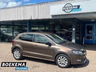 krockskadad bil auto Volkswagen Polo 1.2-12V Trendline 5-Deuren Stoelverwarming Navi Airco 2012/2