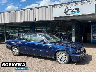 Auto incidentate Jaguar XJ 4.2 V8 Executive 298pk Automaat Memory Navi Cruise 2003/4