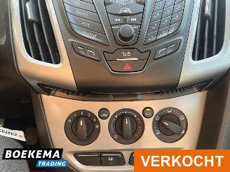 Ford Focus Wagon 1.6 TDCI Trend Cruise Navi Airco picture 23