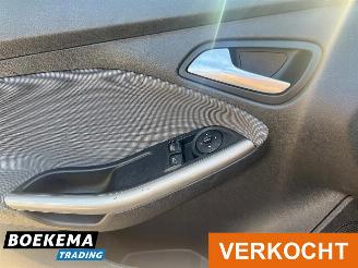 Ford Focus Wagon 1.6 TDCI Trend Cruise Navi Airco picture 13