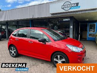 uszkodzony samochody osobowe Citroën C3 1.2 PT Selection Automaat Stoelverwarming Navi Clima 2016/7