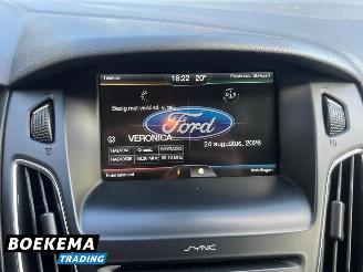 Ford Focus Wagon 1.5 Black Edition 150PK Navigatie Climate Cruise picture 21