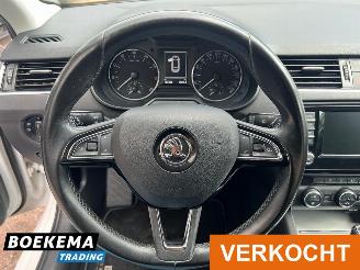 Skoda Octavia Combi 1.2 TSI Businessline Automaat Navi Cruise Clima picture 18