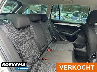 Skoda Octavia Combi 1.2 TSI Businessline Automaat Navi Cruise Clima picture 14
