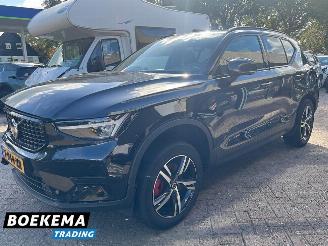 Volvo XC40 2.0 B3 Plus Dark Harman Kardon Memory WinterPakket Navigatie Trekhaak picture 4