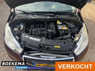 Peugeot 208 1.2 e-VTi Active Automaat Cruise Airco picture 13