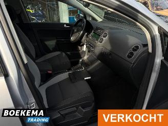 Volkswagen Golf plus 1.6 TDI Highline DSG Stoelverwarming Trekhaak picture 11