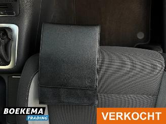 Volkswagen Golf plus 1.6 TDI Highline DSG Stoelverwarming Trekhaak picture 12