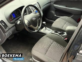 Hyundai I-30 1.6i Dynamic Automaat Clima Elektrische Ramen picture 14