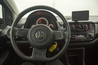 Volkswagen Up! 1.0 Move Up! BlueMotion picture 9