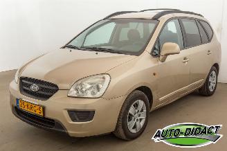 Schadeauto Kia Carens 2.0 automaat 7 Persoons 2008/2