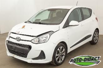 Schadeauto Hyundai I-10 1.2i  77.028 km 2018/6