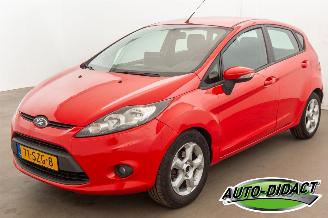 Schadeauto Ford Fiesta 1.6 TDCI Airco ECOnetic Lease Trend 2011/12