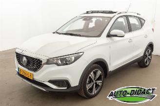 Schadeauto MG ZS EV 45 KWH 60.722 km 2021/9