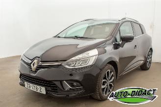 Coche accidentado Renault Clio 1.5 DCI Intens Navi 2019/4